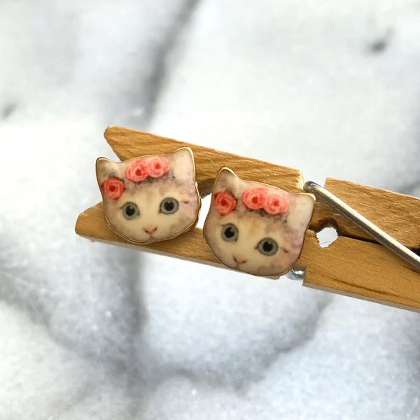 Rosy Cat Post Earrings